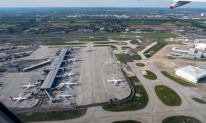 London Heathrow Airport 2016-05-08 Flug BAW956 London Heathrow (LHR/EGLL) - München Franz Josef Strauß (MUC/EDDM) Luftbild aerial photo