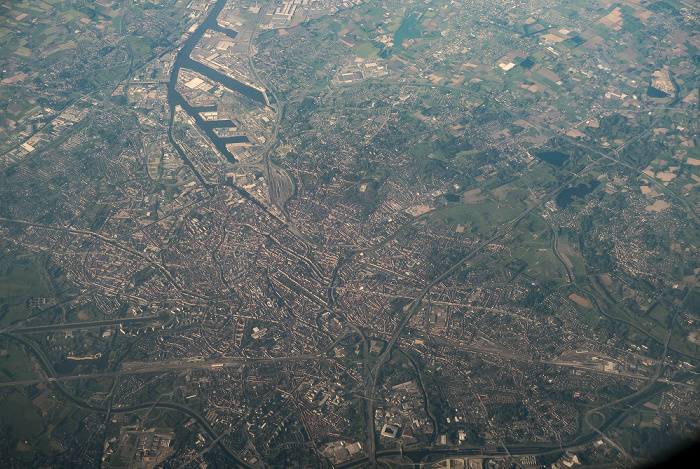 Belgien 2016-05-08 Flug BAW956 London Heathrow (LHR/EGLL) - München Franz Josef Strauß (MUC/EDDM) Luftbild aerial photo