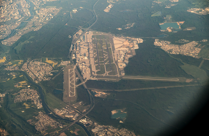 Frankfurt am Main 2016-05-08 Flug BAW956 London Heathrow (LHR/EGLL) - München Franz Josef Strauß (MUC/EDDM) Luftbild aerial photo