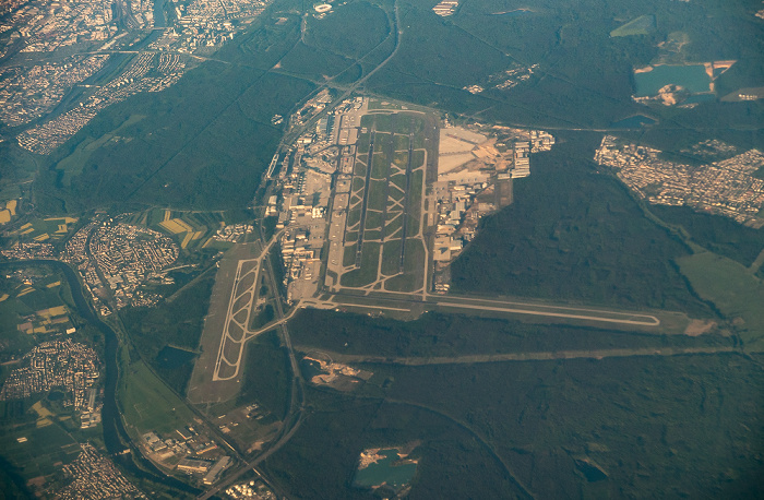 Frankfurt am Main 2016-05-08 Flug BAW956 London Heathrow (LHR/EGLL) - München Franz Josef Strauß (MUC/EDDM) Luftbild aerial photo