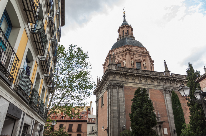 Plaza de San Andrés: Iglesia de San Andrés Apóstol Madrid