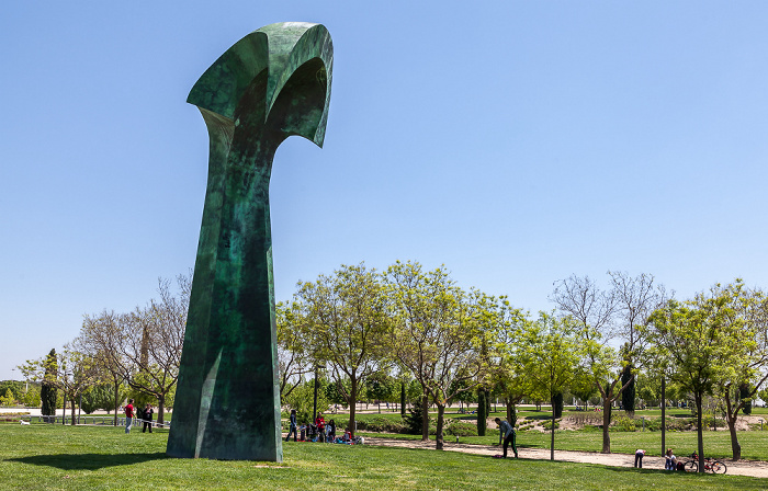 Madrid Parque Juan Carlos I: Encuentros (von Mustafa Arruf)