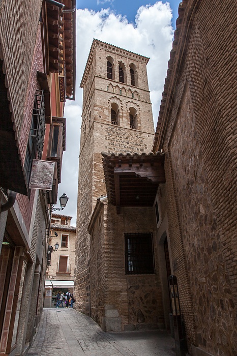 Centro Histórico: Travesia Conde - Iglesia de Santo Tomé Toledo