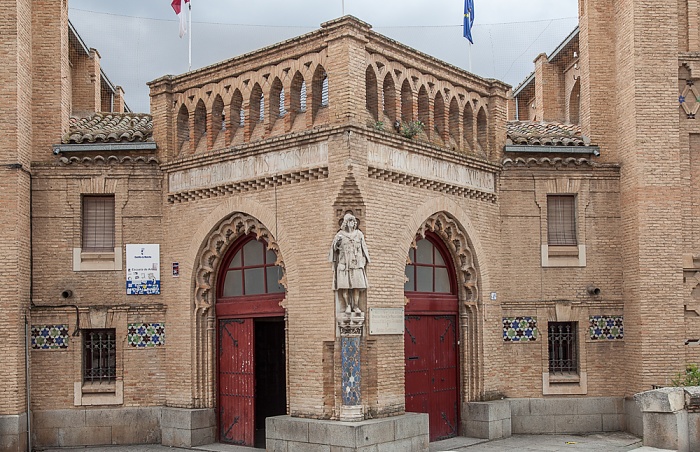 Toledo Centro Histórico: Plaza de los Reyes Católicos / Calle de los Reyes Católicos - Escuela de Artes y Oficios Artísticos