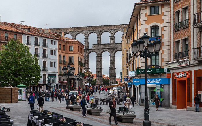 Segovia Avenida del Acueducto Römisches Aquädukt