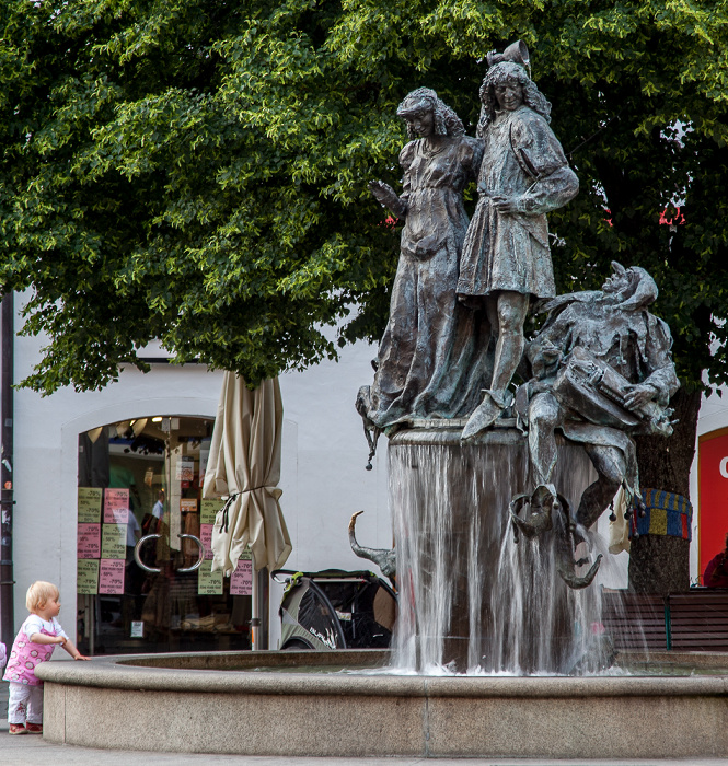 Altstadt: Marktplatz - Hochzeitsbrunnnen Amberg