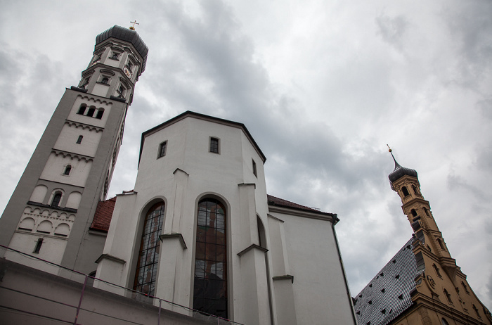 Augsburg Kloster Heilig Kreuz (links die Katholische Heilig-Kreuz-Kirche, rechts die Evangelische Heilig-Kreuz-Kirche)