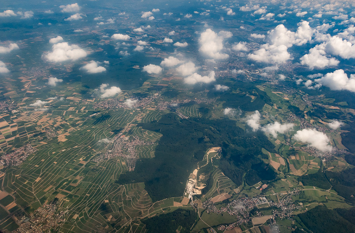 Baden-Württemberg 2016-07-21 Flug CLH2396 München Franz Josef Strauß (MUC/EDDM) - Basel Mulhouse Freiburg (BSL/LFSB) Luftbild aerial photo