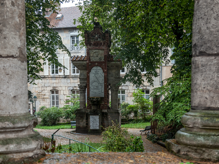 La Boucle: Square Castan Besançon