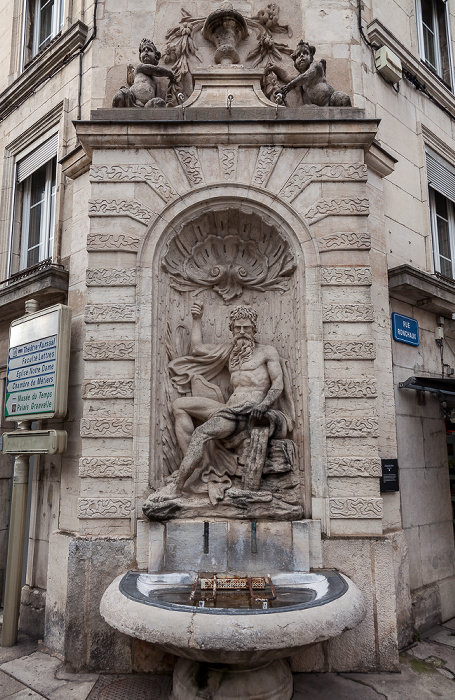 La Boucle: Rue Mégevand / Rue Ronchaux - Fontaine du Doubs Besançon