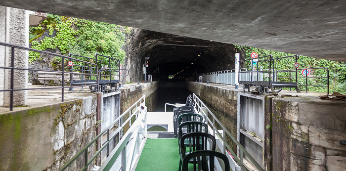 Besançon Tunnel fluvial de la Citadelle (Canal du Rhône au Rhin)