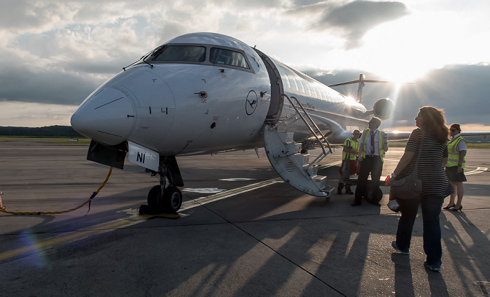 Saint-Louis Flughafen Basel-Mülhausen 2016-07-24 Flug CLH2401 Basel Mulhouse Freiburg (BSL/LFSB) - München Franz Josef Strauß (MUC/EDDM)