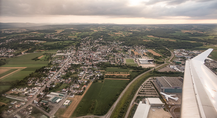 Grand Est - Département Haut-Rhin 2016-07-24 Flug CLH2401 Basel Mulhouse Freiburg (BSL/LFSB) - München Franz Josef Strauß (MUC/EDDM) Luftbild aerial photo