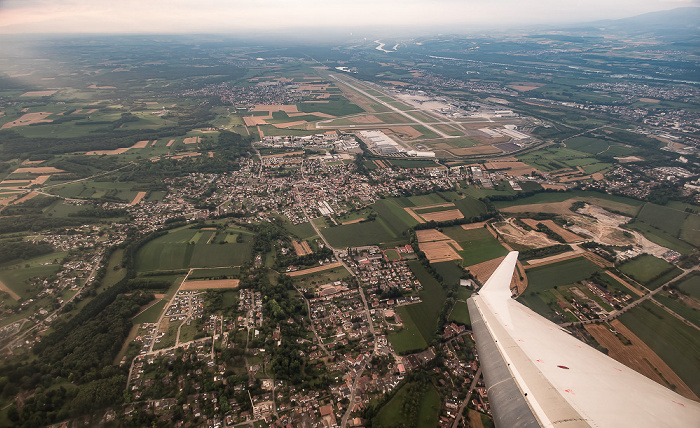 Grand Est - Département Haut-Rhin 2016-07-24 Flug CLH2401 Basel Mulhouse Freiburg (BSL/LFSB) - München Franz Josef Strauß (MUC/EDDM) Luftbild aerial photo