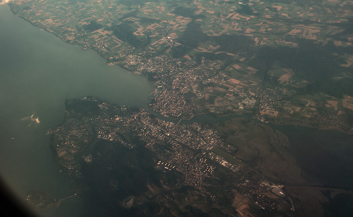 Baden-Württemberg 2016-07-24 Flug CLH2401 Basel Mulhouse Freiburg (BSL/LFSB) - München Franz Josef Strauß (MUC/EDDM) Luftbild aerial photo