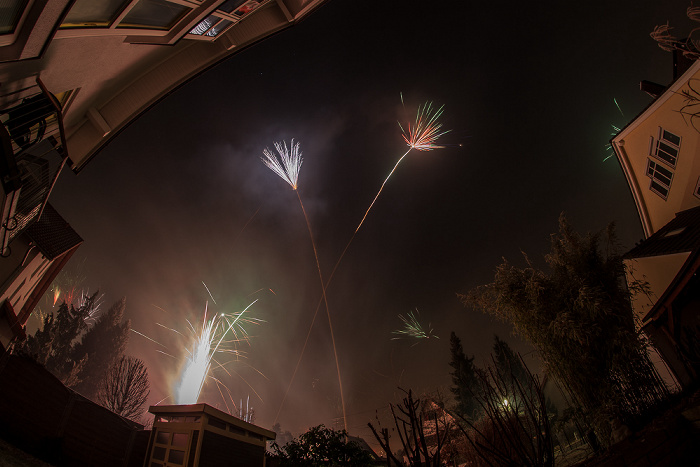 München Gratlspitzstraße: Silvester-/Neujahr-Feuerwerk Gratlspitzstraße 40