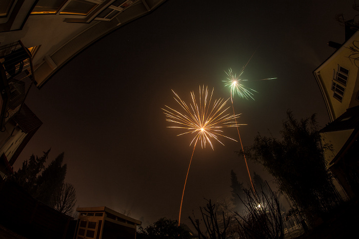 München Gratlspitzstraße: Silvester-/Neujahr-Feuerwerk Gratlspitzstraße 40