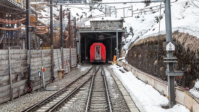 Albulabahn: Albulatunnel Graubünden