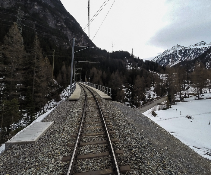 Graubünden Albulabahn: Albulaviadukt II Kantonsstrasse 749