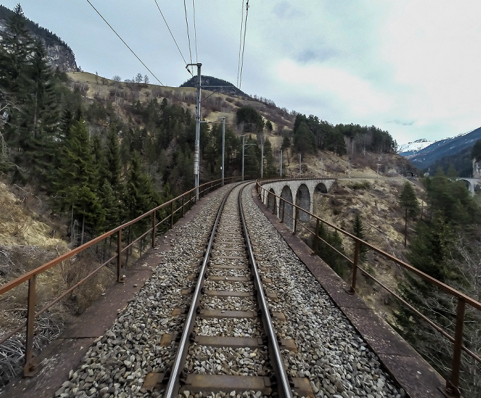 Albulabahn: Schmittentobelbrücke Graubünden