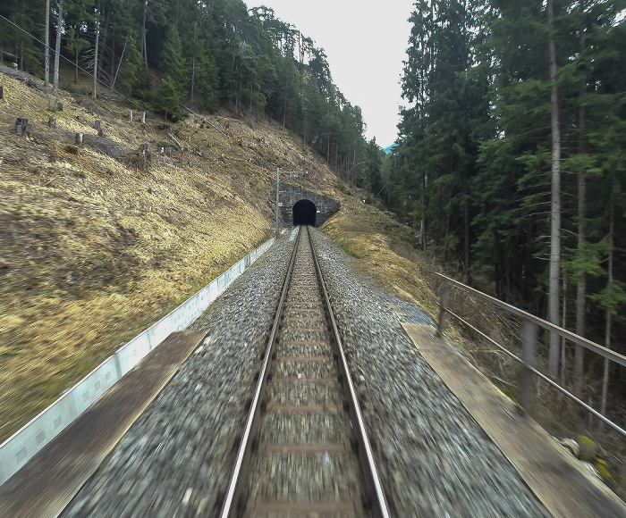 Graubünden Albulabahn: Mistail-Tunnel