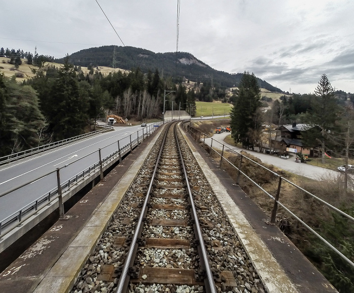 Graubünden Albulabahn: Soliser Viadukt Kantonsstrasse 417
