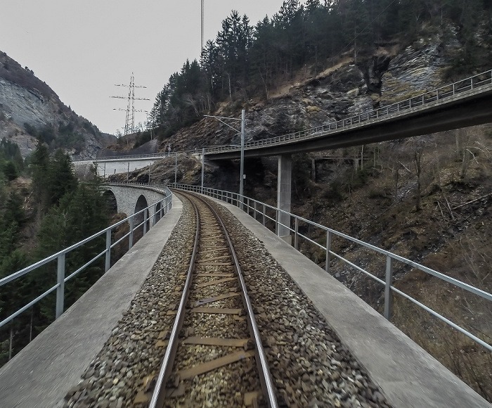 Albulabahn: Lochtobel-Viadukt Graubünden