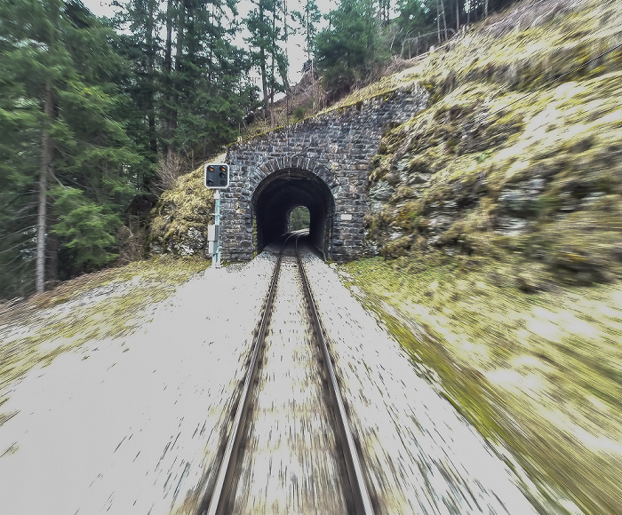 Albulabahn: Pflanzgarten-Tunnel I Graubünden