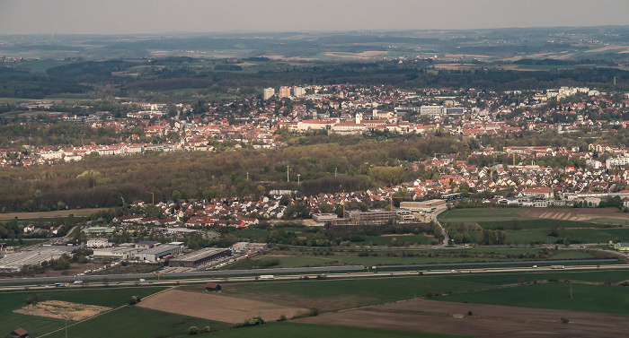 Bayern - Landkreis Freising: Freising 2017-04-21 Flug DLH2474 München Franz Josef Strauß (MUC/EDDM) - London Heathrow (LHR/EGLL) Luftbild aerial photo