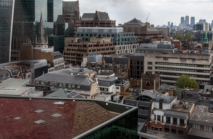 Blick von der Aussichtsplattform des Monument: City of London London 2017