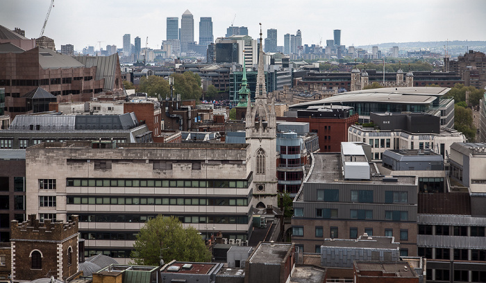 Blick von der Aussichtsplattform des Monument: City of London