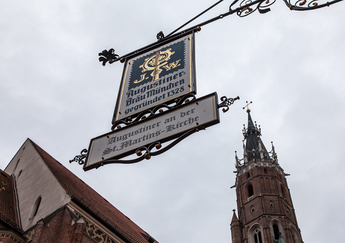 Landshut Altstadt: Kirchgasse Martinskirche