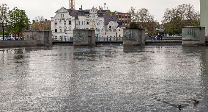 Isar mit Maxwehr Landshut