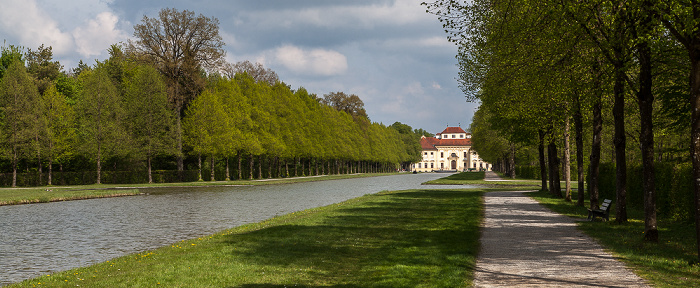 Oberschleißheim Schlossanlage Schleißheim: Schlosspark Schleißheim - Mittelkanal Schloss Lustheim