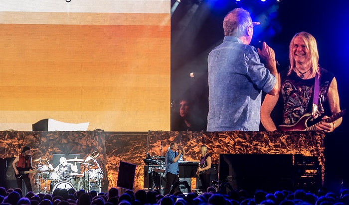 Olympiahalle: Deep Purple (+ Monster Truck) München