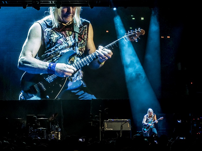 Olympiahalle: Deep Purple (+ Monster Truck) München Steve Morse