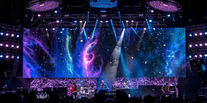 Olympiahalle: Deep Purple (+ Monster Truck) München Space Truckin'