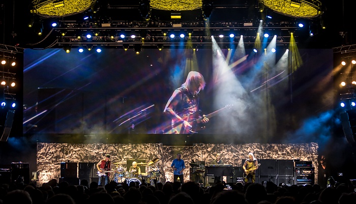 Olympiahalle: Deep Purple (+ Monster Truck) München