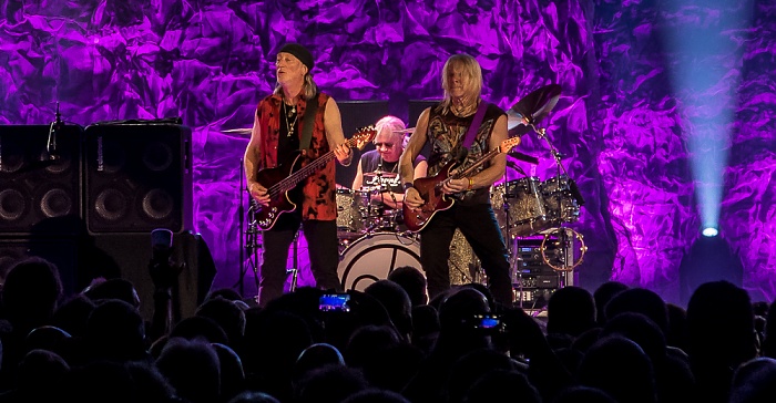 Olympiahalle: Deep Purple (+ Monster Truck) München