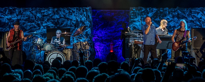 Olympiahalle: Deep Purple (+ Monster Truck) München