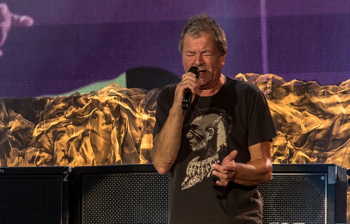 AccorHotels Arena (Palais Omnisports de Paris-Bercy): Deep Purple (+ Monster Truck) Paris