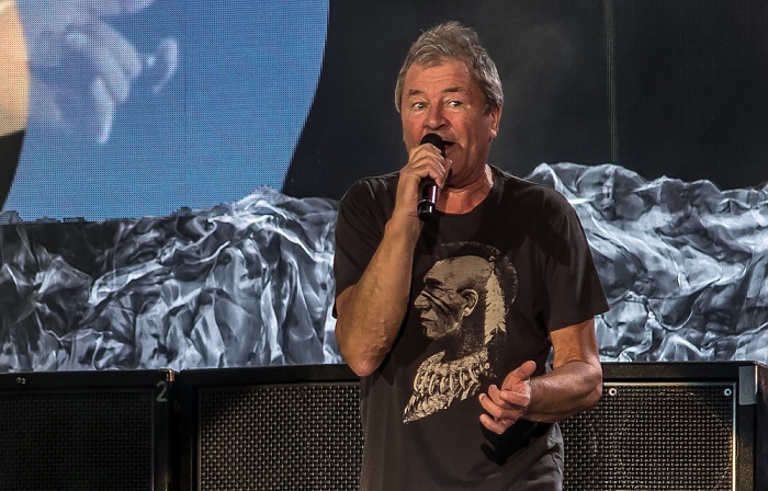 AccorHotels Arena (Palais Omnisports de Paris-Bercy): Deep Purple (+ Monster Truck) Paris