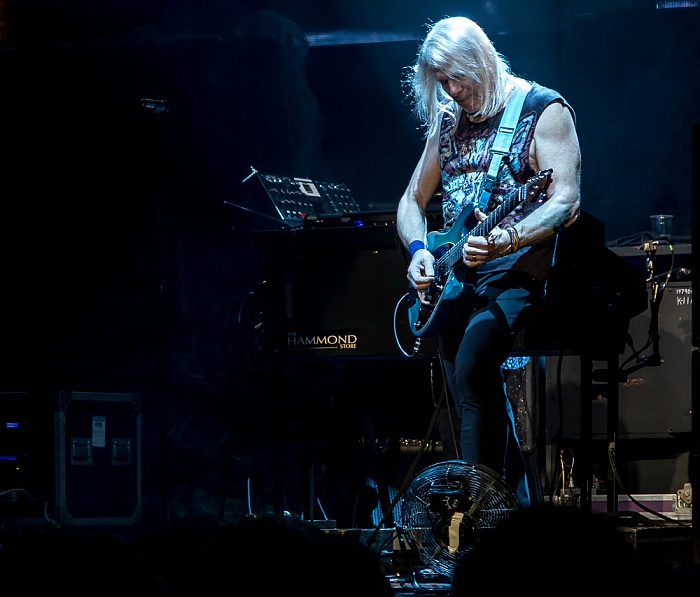 AccorHotels Arena (Palais Omnisports de Paris-Bercy): Deep Purple
