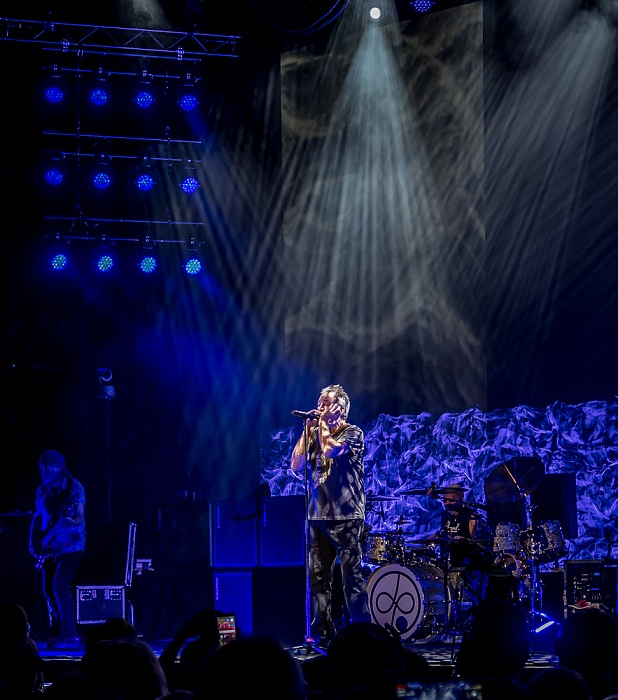 AccorHotels Arena (Palais Omnisports de Paris-Bercy): Deep Purple (+ Monster Truck) Paris