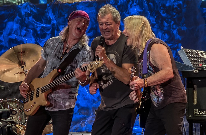 AccorHotels Arena (Palais Omnisports de Paris-Bercy): Deep Purple (+ Monster Truck) Paris