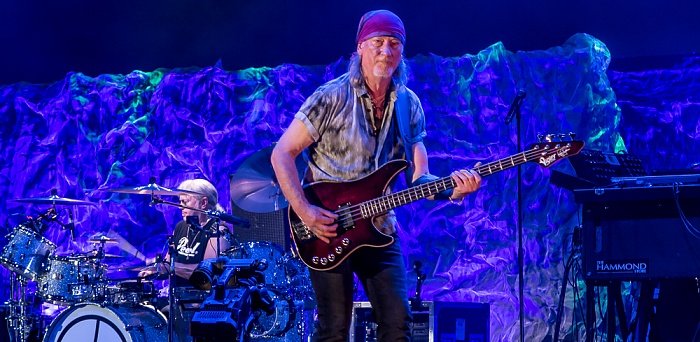 AccorHotels Arena (Palais Omnisports de Paris-Bercy): Deep Purple (+ Monster Truck) Paris