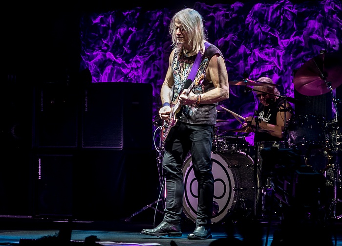 AccorHotels Arena (Palais Omnisports de Paris-Bercy): Deep Purple