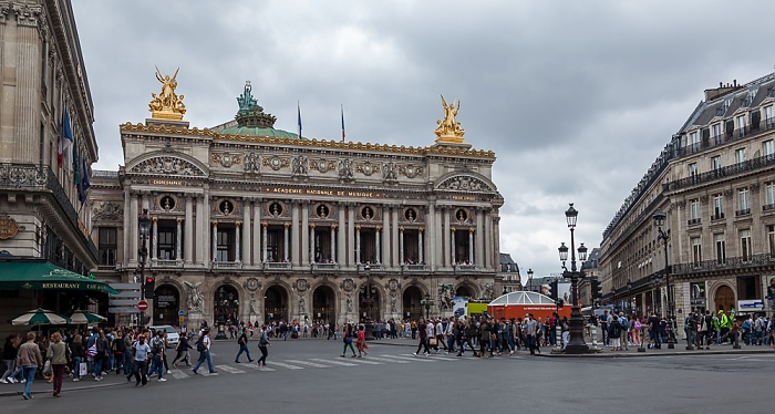 Place de l'Opéra: Opéra Garnier Paris