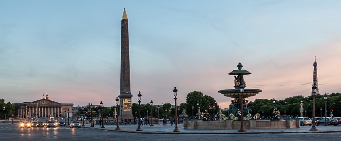 Paris Place de la Concorde: Obelisk von Luxor Eiffelturm Jardins des Champs-Élysées Palais Bourbon