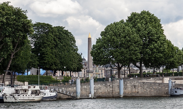 Seine, Port de la Concorde, Jardins des Champs-Élysées, Place de la Concorde mit dem Obelisk von Luxor Paris